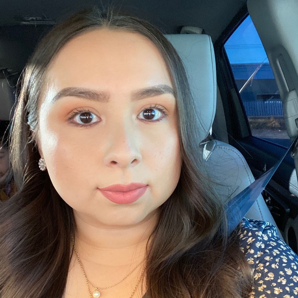 Meet your Posher, Mari